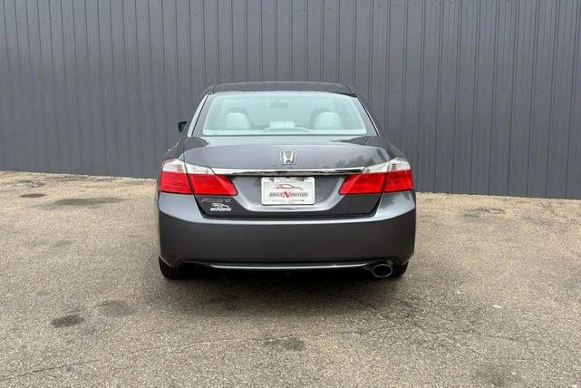 Photo of 2014 Modern Steel Metallic Honda Accord