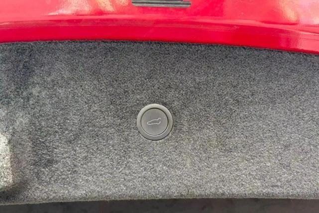 Photo of 2022 Red Multi-Coat Tesla Model S