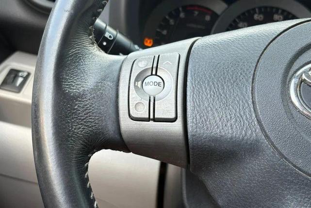 Photo of 2007 White/Black Cherry Pearl Toyota RAV4