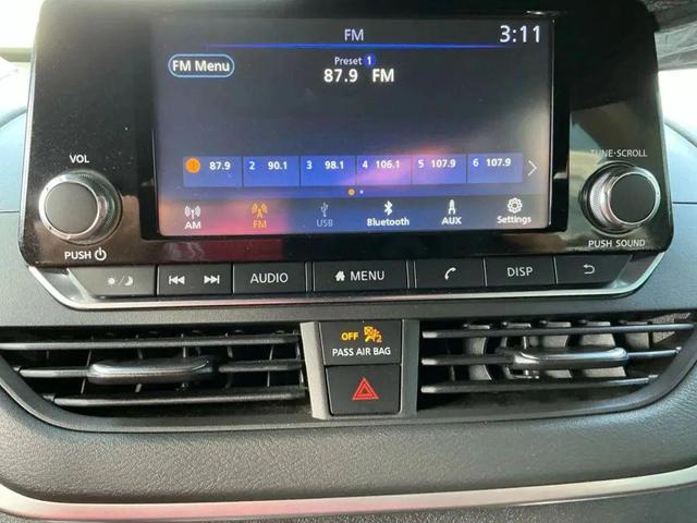 Photo of 2021 Gun Metallic Nissan Altima