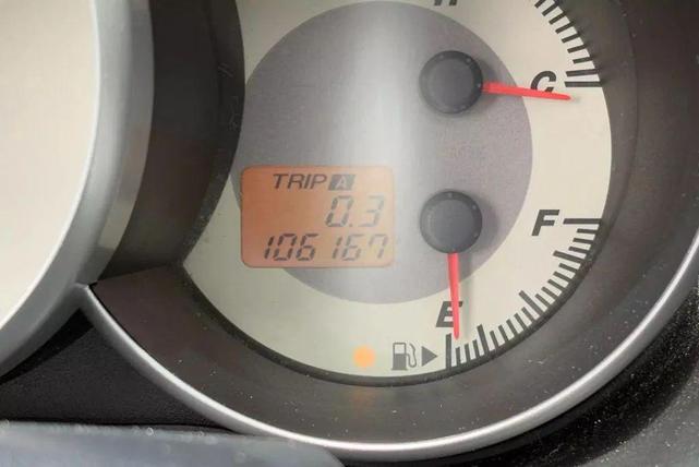 Photo of 2008 True Red Mazda Mazda3