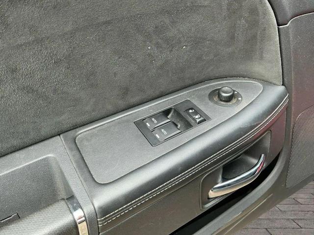Photo of 2009 Gray Dodge Challenger