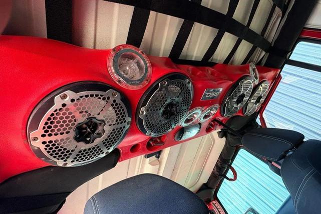 Photo of 2017 Redline Pearl Coat Jeep Wrangler Unlimited