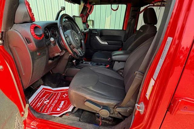 Photo of 2017 Redline Pearl Coat Jeep Wrangler Unlimited