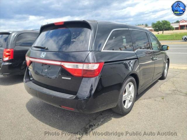 Photo of 2013 Crystal Black Pearl Honda Odyssey