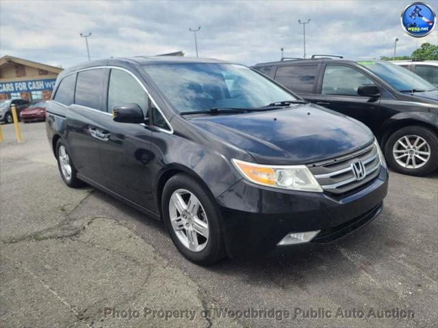 Photo of 2013 Crystal Black Pearl Honda Odyssey