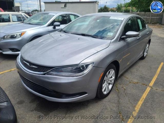 2016 Chrysler 200