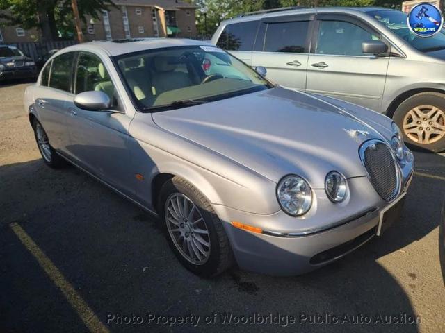 Photo of 2006 Silver Jaguar S-Type