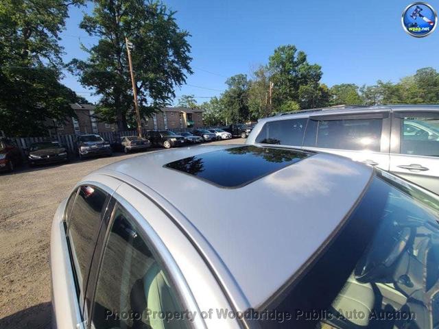 Photo of 2006 Silver Jaguar S-Type