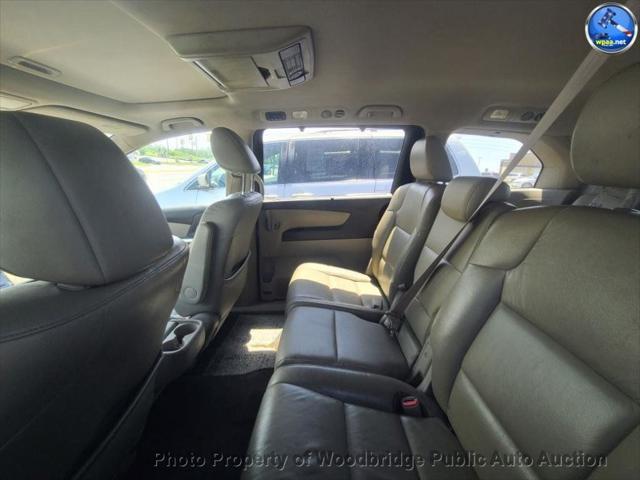 Photo of 2011 Maroon Honda Odyssey
