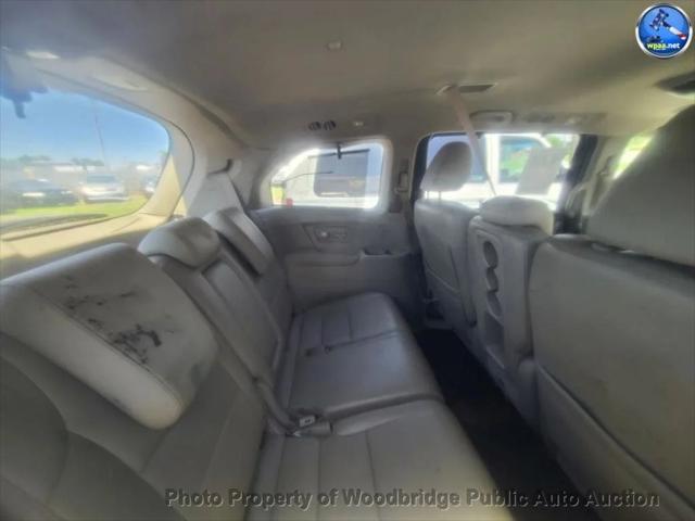 Photo of 2011 Maroon Honda Odyssey