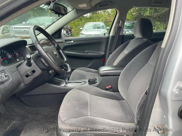 Photo of 2013 Silver Ice Metallic Chevrolet Impala