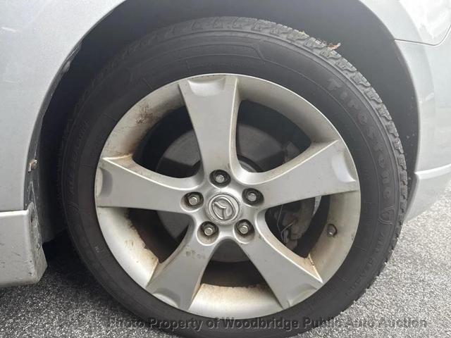 Photo of 2006 Sunlight Silver Metallic Mazda Mazda3