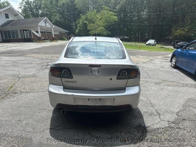 Photo of 2006 Sunlight Silver Metallic Mazda Mazda3