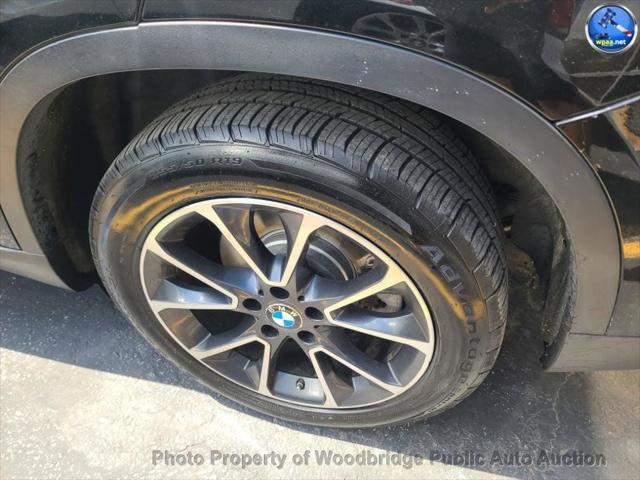 Photo of 2014 Black BMW X5