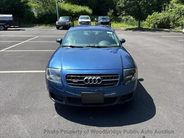 2004 Audi TT