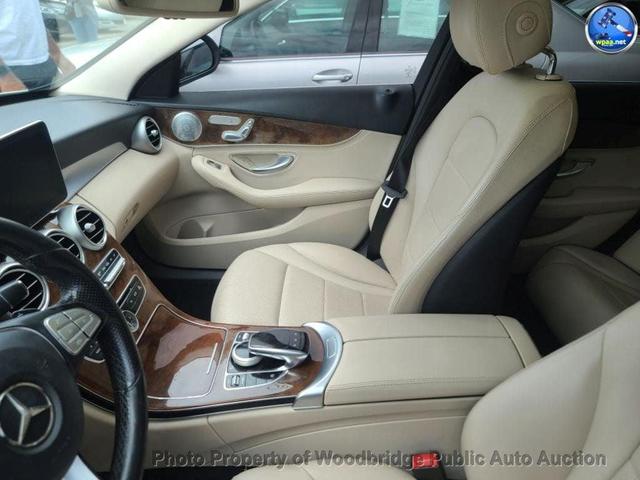 Photo of 2016 White Mercedes-Benz C-Class