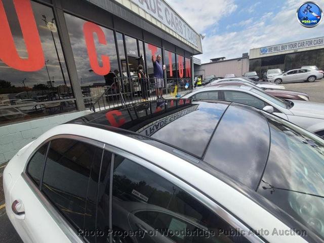 Photo of 2016 White Mercedes-Benz C-Class