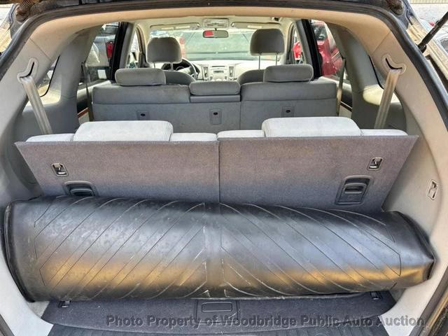 Photo of 2011 Black Noir Pearl Mica Hyundai Veracruz