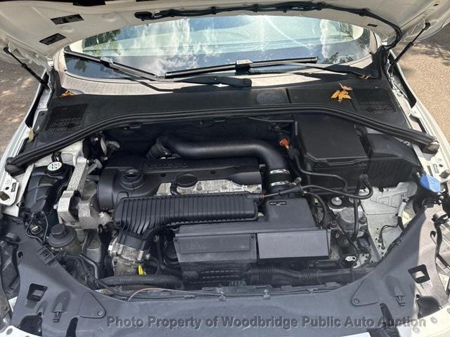 Photo of 2012 Ice White Volvo S60