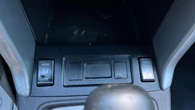Photo of 2015 Dark Gray Metallic Subaru Forester