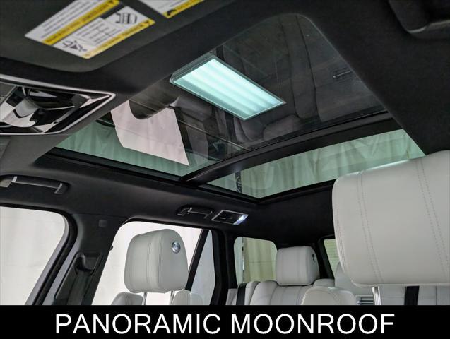 Photo of 2016 Santorini Black Land Rover Range Rover