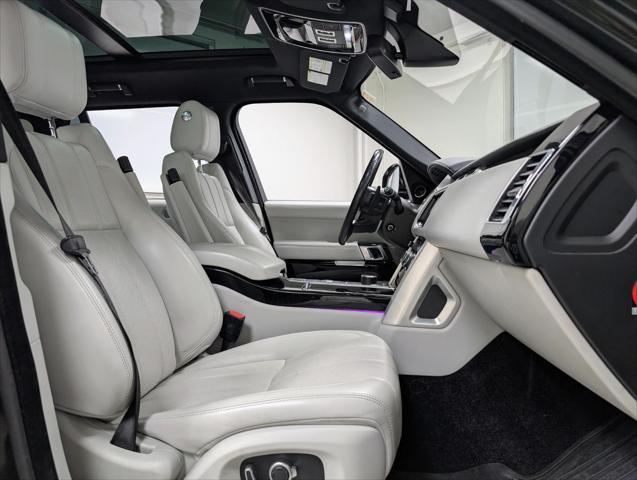 Photo of 2016 Santorini Black Land Rover Range Rover