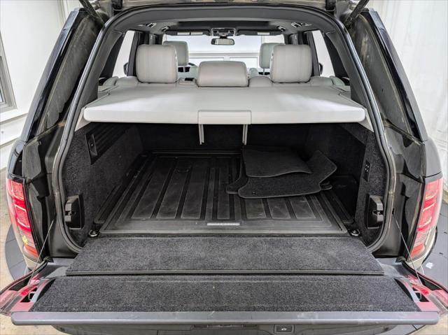 Photo of 2016 Santorini Black Land Rover Range Rover