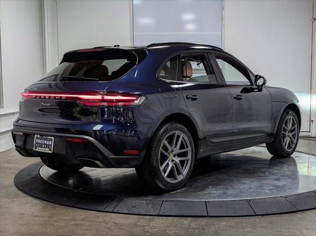 Photo of 2022 White Porsche Macan