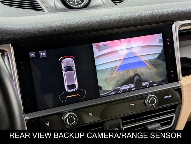 Photo of 2022 White Porsche Macan