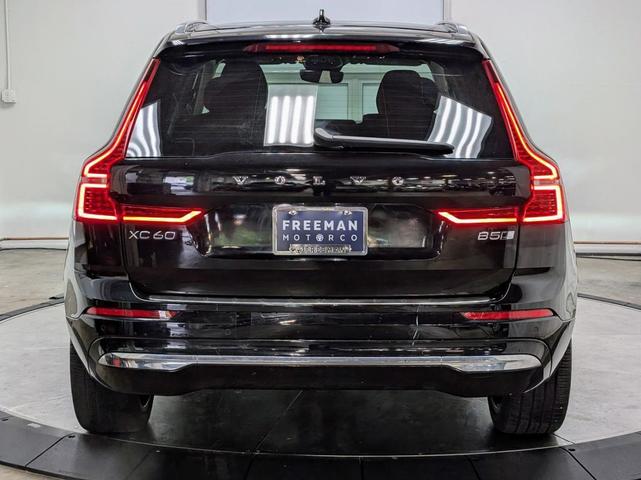 Photo of 2023 Onyx Black Metallic Volvo XC60