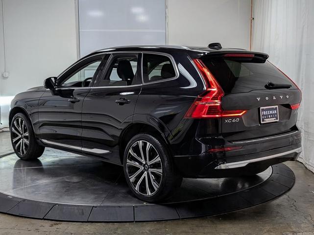 Photo of 2023 Onyx Black Metallic Volvo XC60