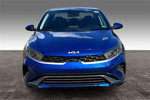 Photo of 2023 Deep Sea Blue Kia Forte
