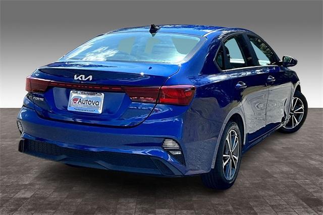 Photo of 2023 Deep Sea Blue Kia Forte