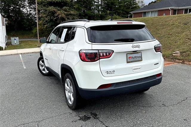 Photo of 2019 White Clearcoat Jeep Compass