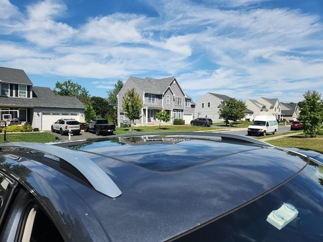 Photo of 2024 Platinum Gray Metallic Volkswagen Atlas