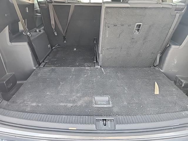 Photo of 2024 Platinum Gray Metallic Volkswagen Atlas
