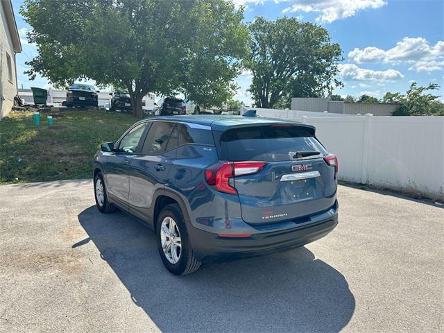 Photo of 2024 Downpour Metallic GMC Terrain