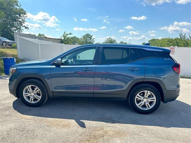 Photo of 2024 Downpour Metallic GMC Terrain