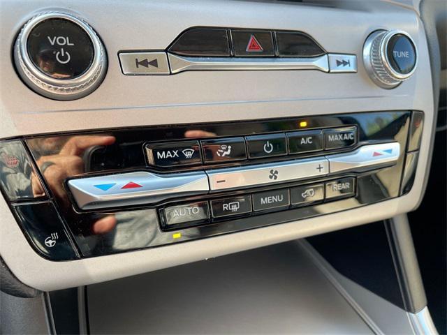 Photo of 2023 AGATE BLACK METALLIC Ford Explorer