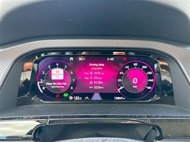 Photo of 2024 Avocado Green Pearl Volkswagen Atlas