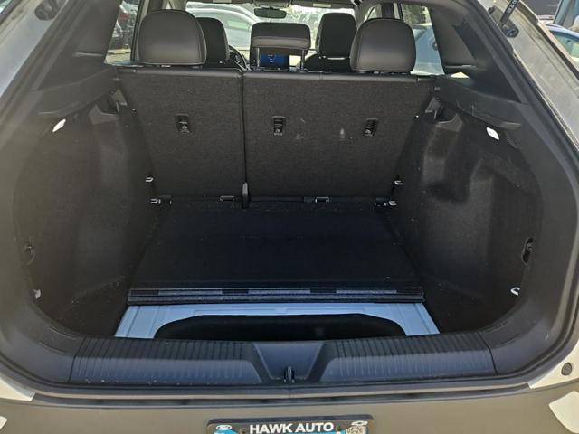 Photo of 2023 Pure White Volkswagen ID.4