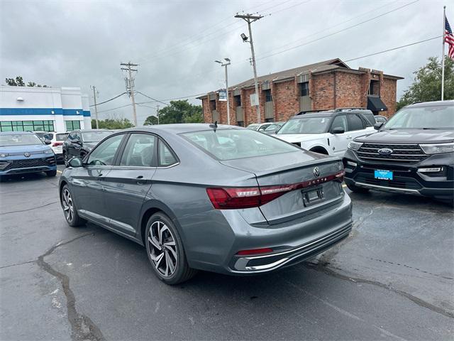 Photo of 2025  Volkswagen Jetta