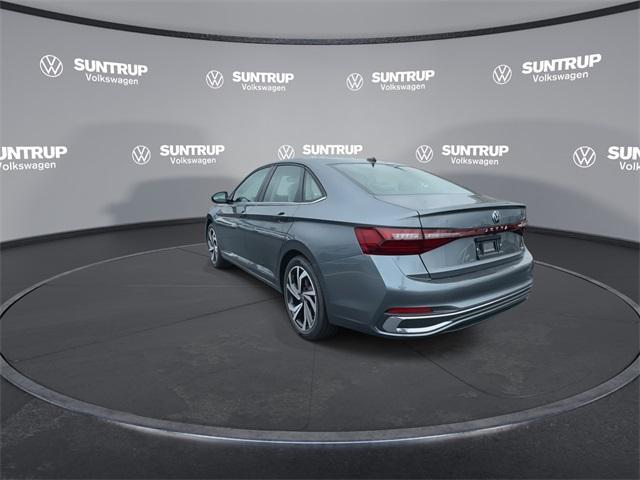Photo of 2025  Volkswagen Jetta