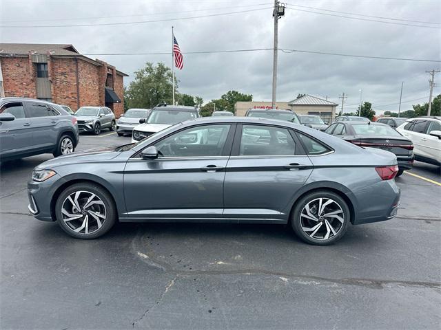 Photo of 2025  Volkswagen Jetta