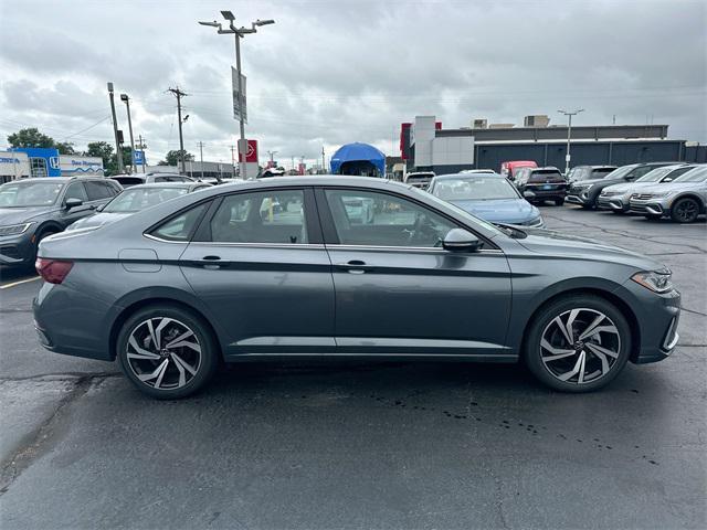Photo of 2025  Volkswagen Jetta