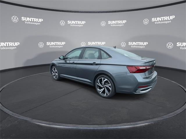 Photo of 2025  Volkswagen Jetta