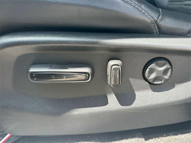 Photo of 2017 Silver Honda CR-V