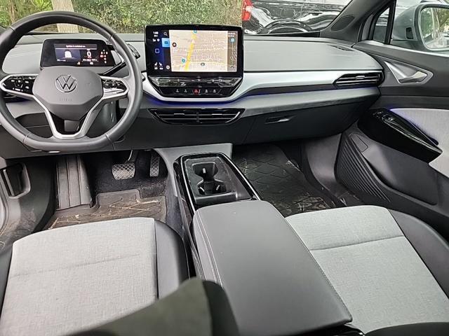 Photo of 2023 Silver Mist Metallic Volkswagen ID.4