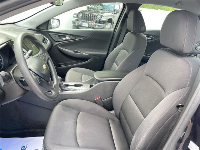 Photo of 2023 Dark Ash Metallic Chevrolet Malibu